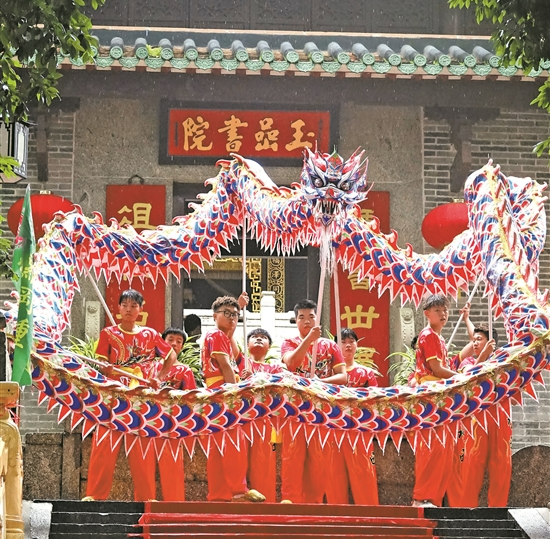 羊城晚報：又到一年“玉喦誕” 走進廣州現存最古老的書院