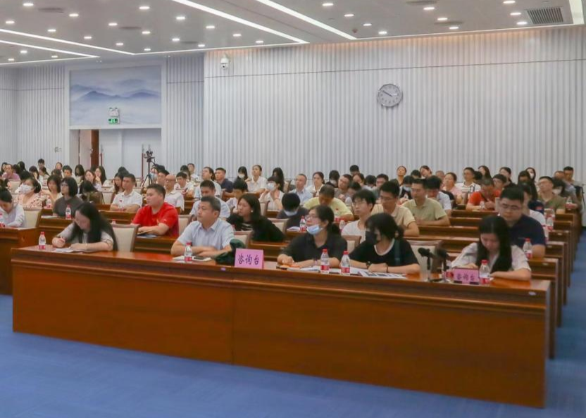 項目業主進駐谘詢台 項目業主進駐谘詢台