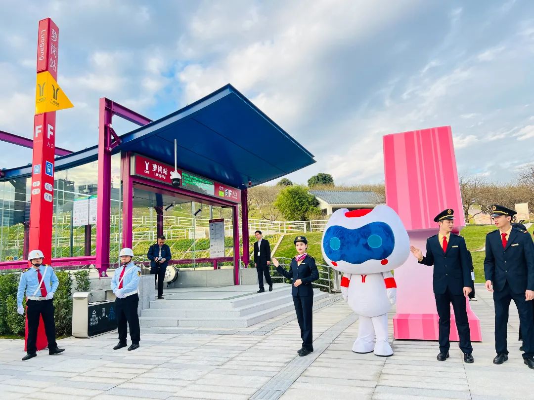 蘿崗站 李誌偉 攝.jpg